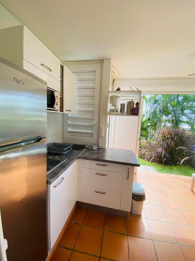 Appartement Rez-De-Chaussee De Villa A 1 Minute De La Plage Saint-Francois  Exteriér fotografie